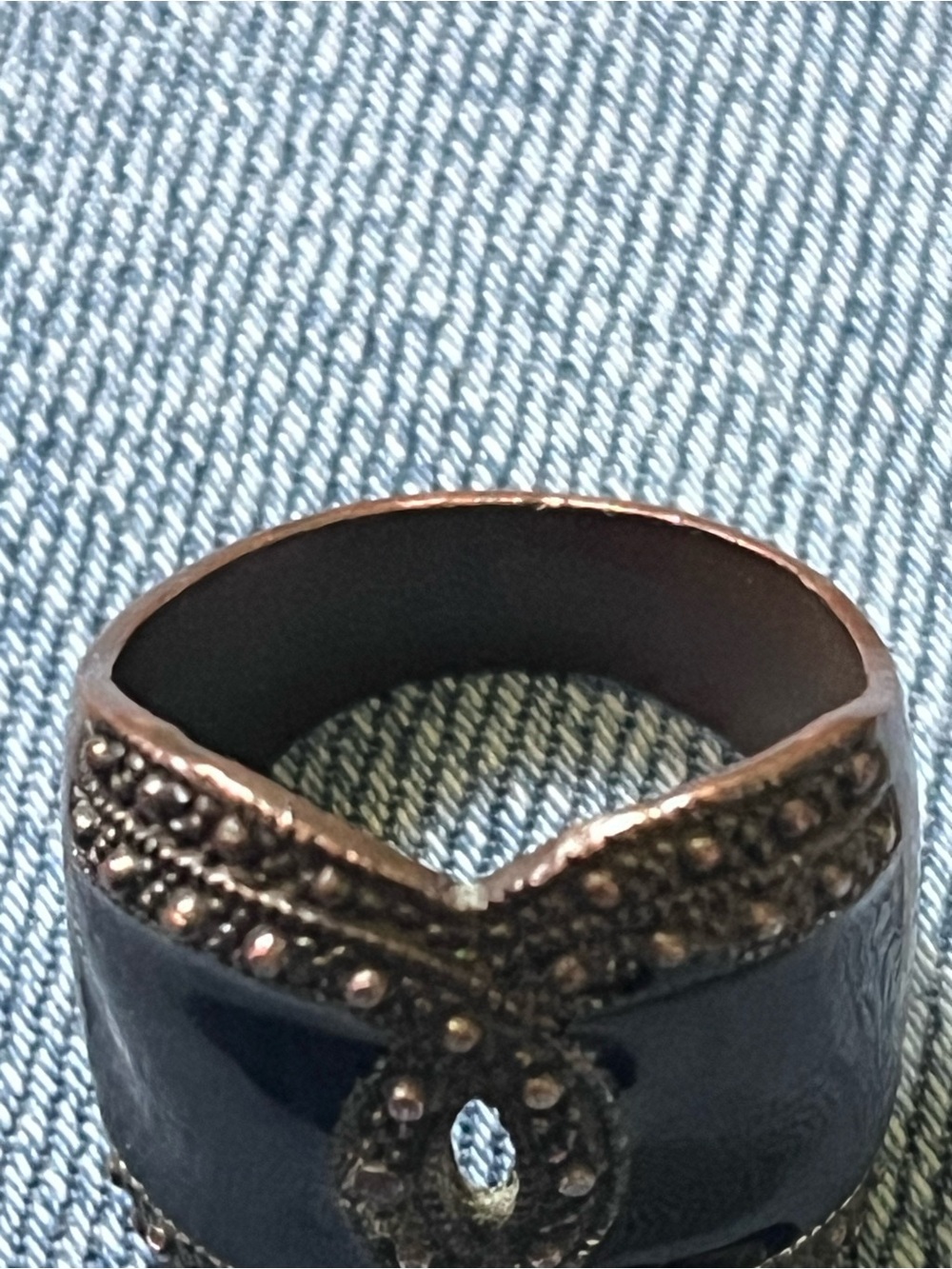 Art Deco Black Enamel Copper Tone Wide Band Ring Size 9 - Picture 6 of 6